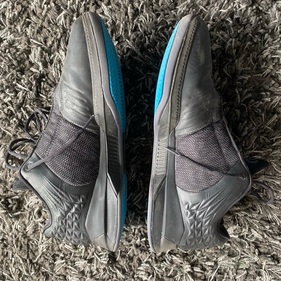 Brandblack J Crossover 2 low - Picture 3 of 4